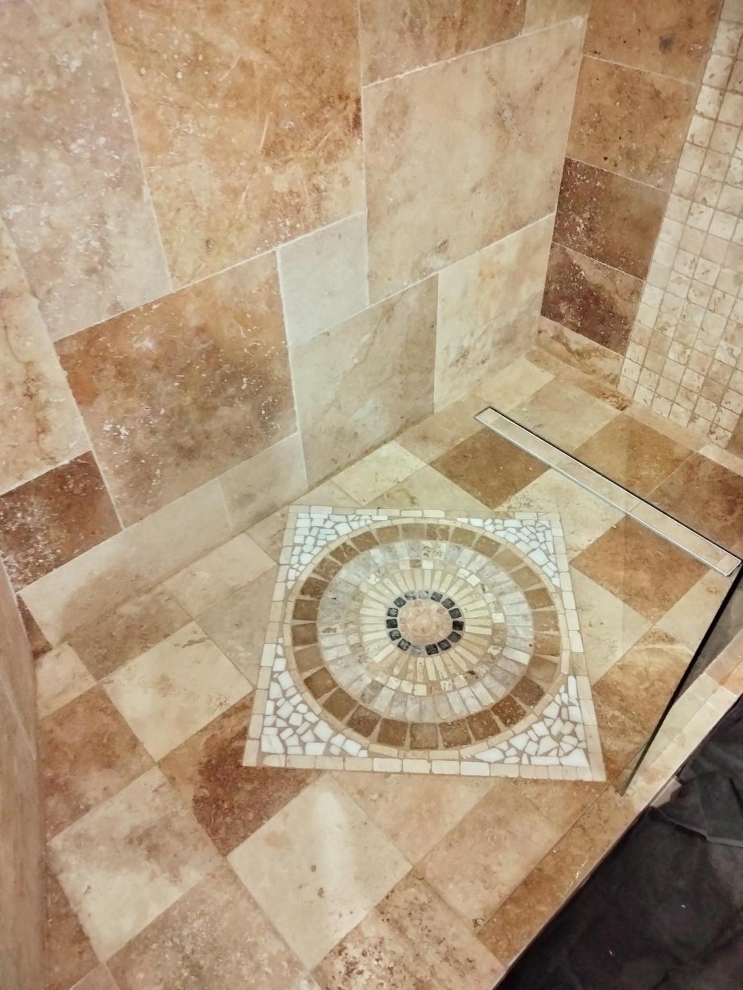 Maison Prestige Le Donjon Des Plaisirs Jacuzzi Montluel 外观 照片